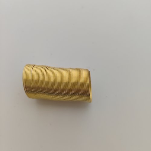 Fil en acier doré 0.6mm à mémoire de forme pour bague