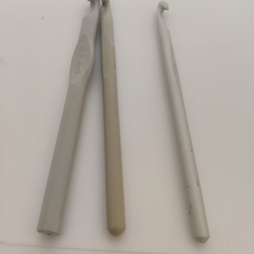 Crochet inox argent pour grosse laine