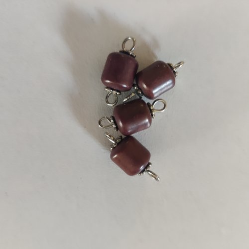 Lot de 2 breloques perles en bois couleur marron fait main