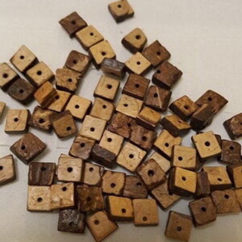 10 petits boutons marrons en bois décoratifs