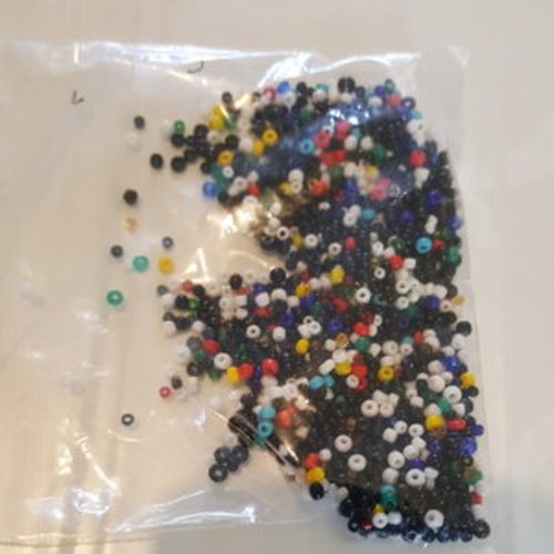 Lot de perles de miyuki  en verre japonaises multicolores,