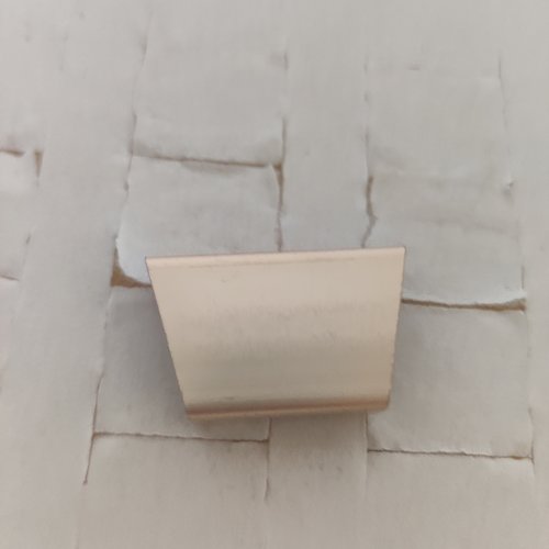 Lot de 2 grandes perles connecteur en métal doré  de forme polygone