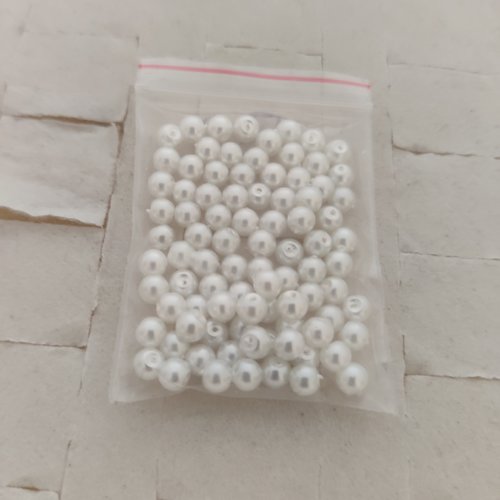 Lot de 30 perles acryliques blanches 8mm