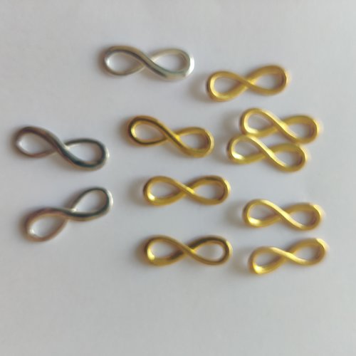 Lot de 11 breloques signe infini métal or et argent
