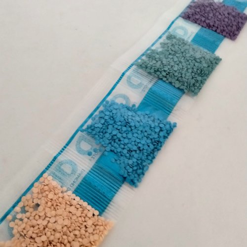 Lot de 5 sachets perles rondes pour broderie diamant