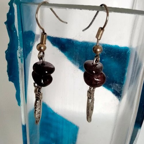 Boucles d'oreilles fantaisie en métal argenté et perles