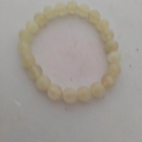 Bracelet en perles 8mm jaune claire en verre sur élastique