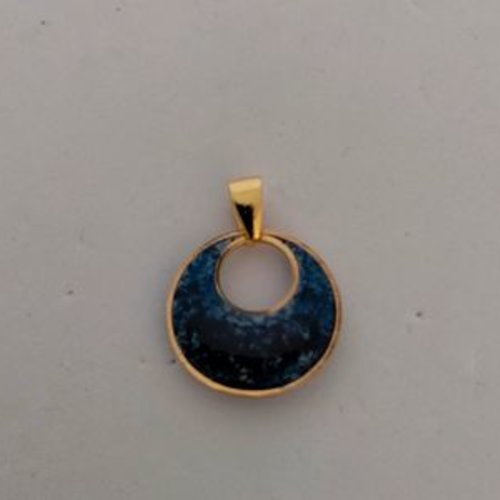 Pendentif bleu en résine bleu saphir