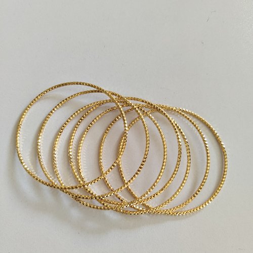 Lot de 5 bracelets jonc ciselé en laiton doré