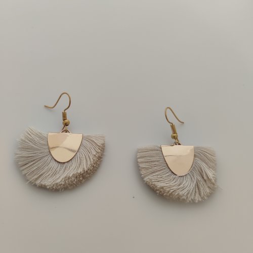 Boucles d'oreilles éventail fil de soie et laiton