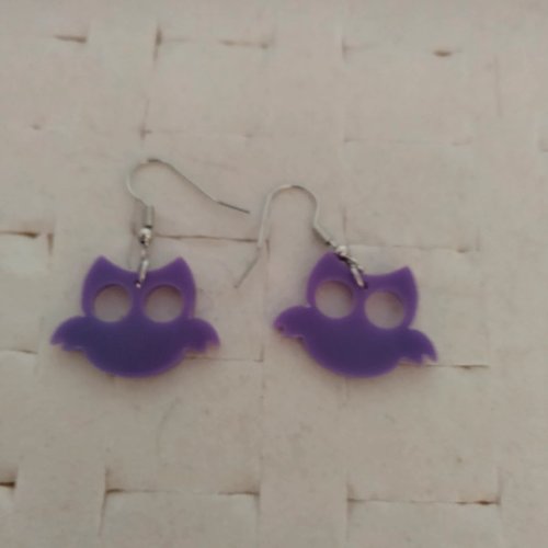 Boucles d'oreilles en plastique halloween de diiférents motifs