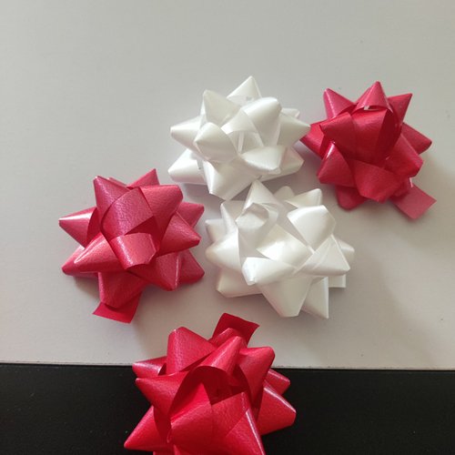 Lot de 5 noeuds décoratifs autocollants blancs et rouges
