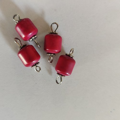 Lot de 2 breloques perles en bois couleur bordeau fait main