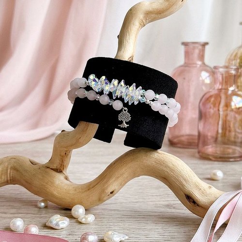 Bracelet carrousel en quartz créé avec pierres de gemme : le quartz, breloque arbre de vie et perles cristal swarovski