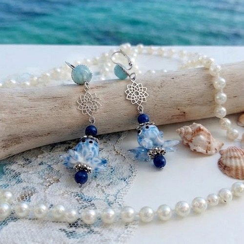 Boucles d’oreilles beauregard blue créées avec verre, pierre naturelle larimar, lapis-lazuli, dormeuses laiton argenté
