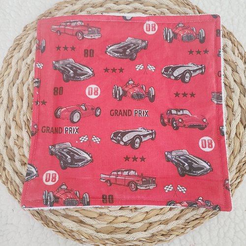 Serviette de table lavable motif voiture de courses