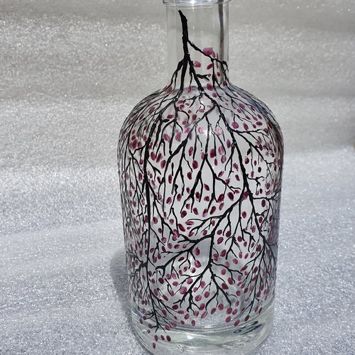 Carafe en verre peint  bouteille recyclée