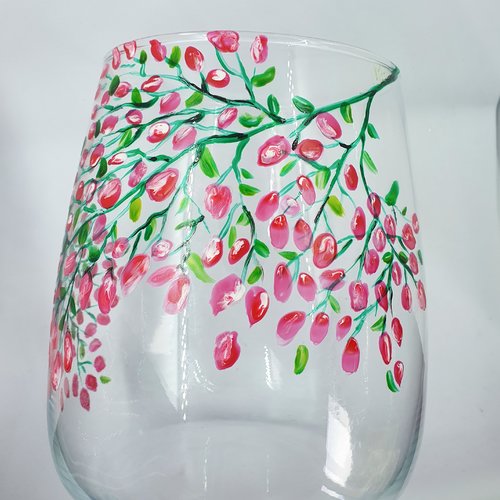 Vase en verre peint motif floral   pendaison de crémaillère  fête des mères