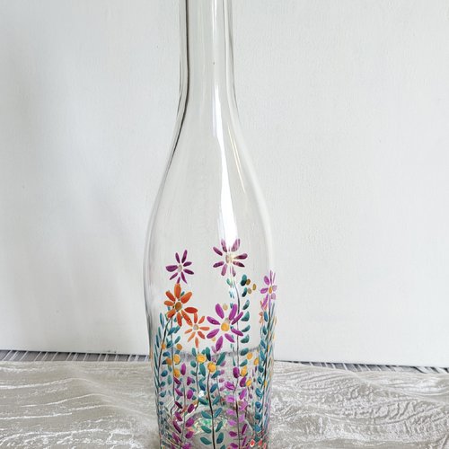 Bouteille en verre peinte décoration florale  carafe  photophore