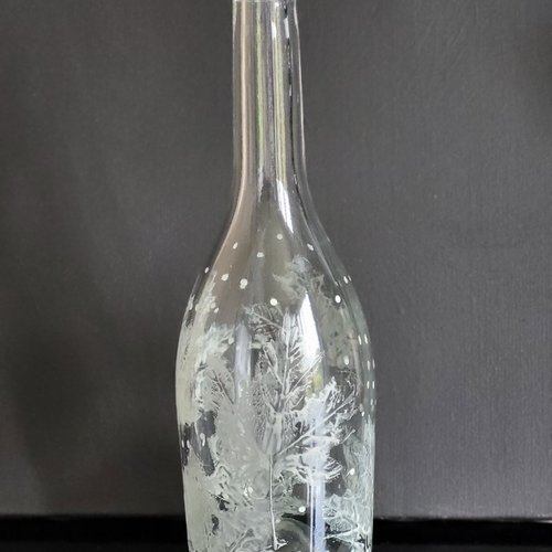 Bouteille en verre peinte motif feuillage  photophore pour noël  bouteille décorative