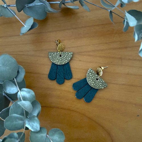 Boucles d'oreilles elea - cuir upcyclé bronze x vert velours