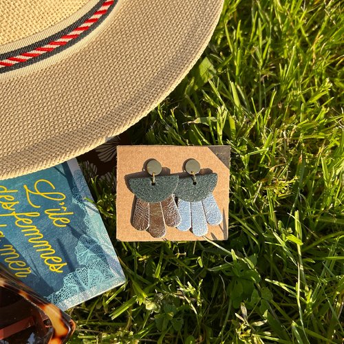 Boucles d'oreilles elea - cuir upcyclé doré miroir x vert velours