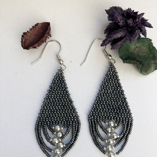 Boucles d'oreilles en forme de gouttes
