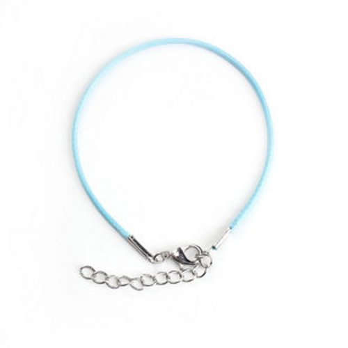 Support bracelet en cordon ciré bleu clair pastel, très fin, avec fermoir mousqueton et chainette d'extension. 