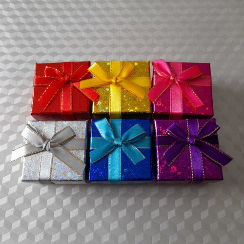 X6 boites cadeaux carrées 5cm x 5cm - lot multicolore avec reflets irisés, pailletés. emballage cadeau bijoux.