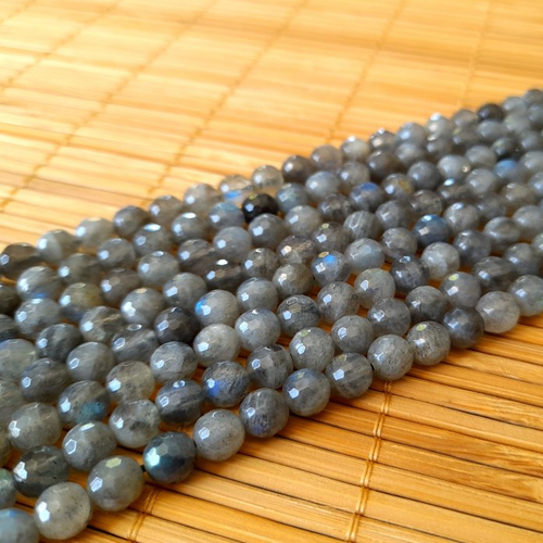 X40 perles de labradorite 6mm à facettes. labradorite naturelle qualité +++