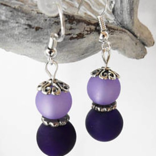 Boucles d'oreilles perles polaris de couleur violette et mauve /mariage/fête/anniversaire cadeau noel