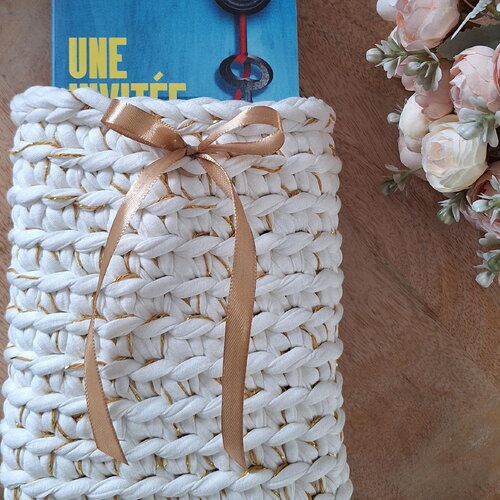 Housse pour livre de poche