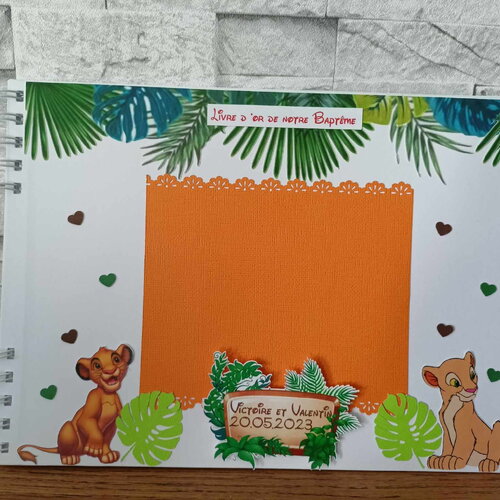 Nala / simba  livre d 'or thème  roi lion  pour baptême ou anniversaire enfant