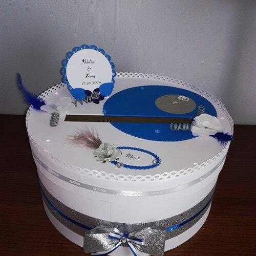 Urne ronde  pour mariage , anniversaire , avec personnalisation
