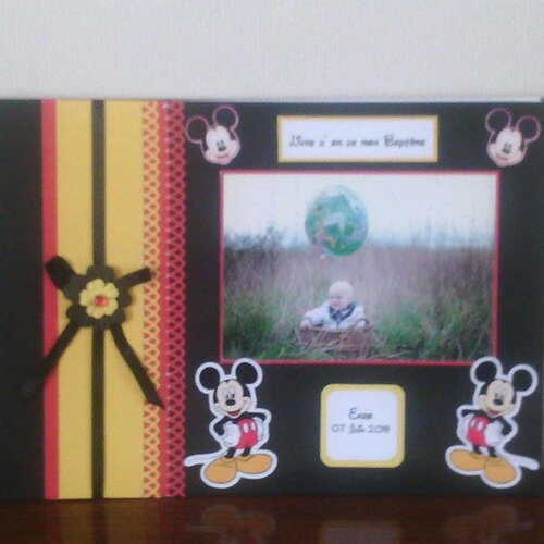 Livre d 'or thème mickey  pour baptême ou anniversaire enfant