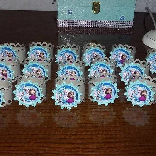 Lot de 10 rond de serviette reine des neiges  , réalisé dans les couleurs de votre choix