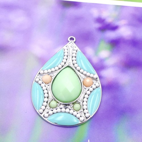 Pendentif sur base argenté, perles verre, résine, bleu, saumon, blanc, vert pâle, à la pièce