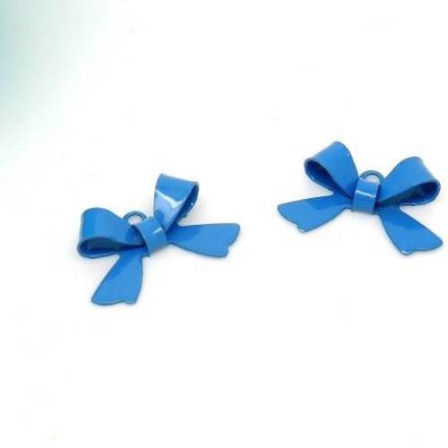 5 breloques pendentifs noeud en métal coloré bleu 