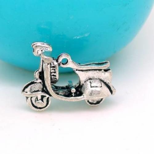 3 breloques pendentif scooter vespa en métal argenté 