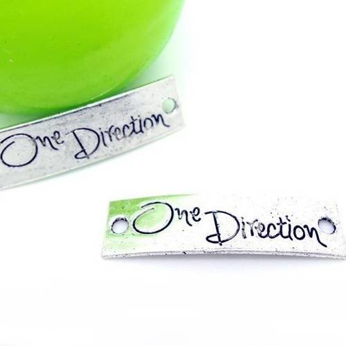 1 connecteur plaque "one direction" en  métal argenté 