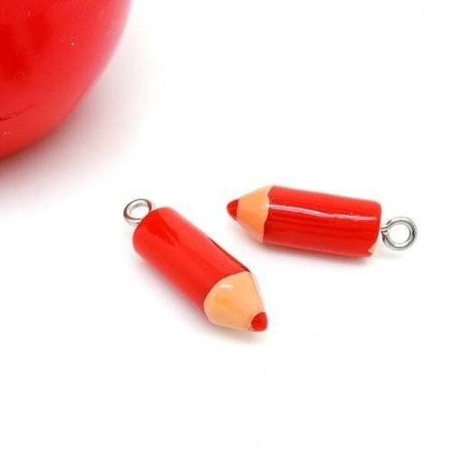 2 breloques crayon col rouge pendentif en résine 