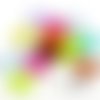Lot de 25 perles  etoile en acrylique multicolore 