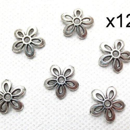 12 coupelles ou calottes fleur 11mm en métal argenté
