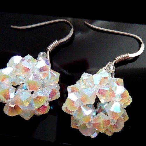 Boucles d'oreilles blanc nacré en perles de cristal swarovski