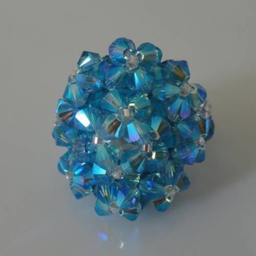 Bague ovale copine en perles de cristal swarovski bleu aquamarine ab2x 