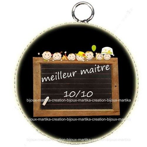 Pendentif cabochon 25mm en epoxy résine meilleur maitre n°35 fait main 