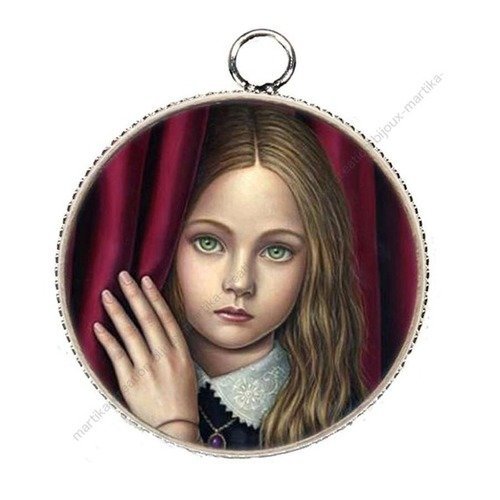 Pendentif charms cabochon metal et  résine epoxy jeune fille 25 mm n°2