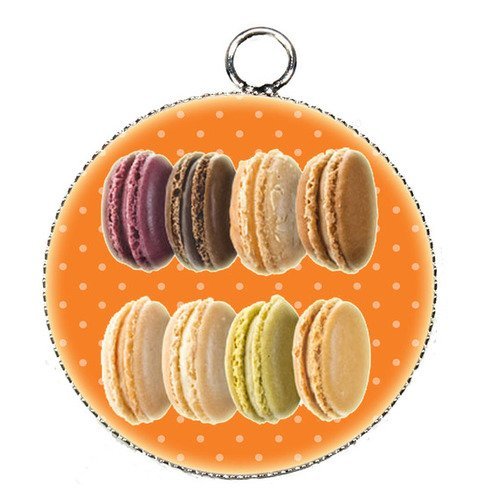 Pendentif charms breloque cabochon metal et  résine epoxy macaron n°9