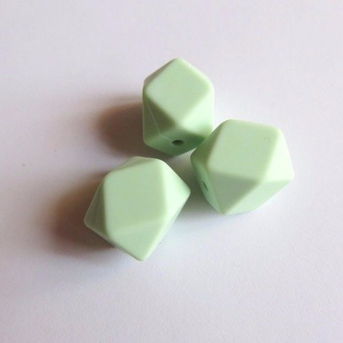 Perle silicone hexagonale vert opaline 15 mm