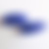Perle silicone ovale striée bleue nuit